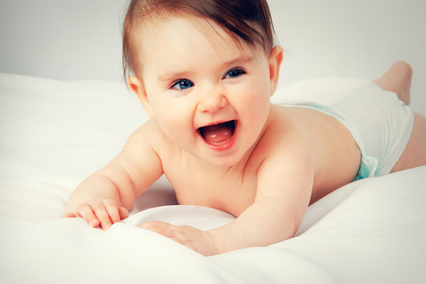 bebekler neden güler